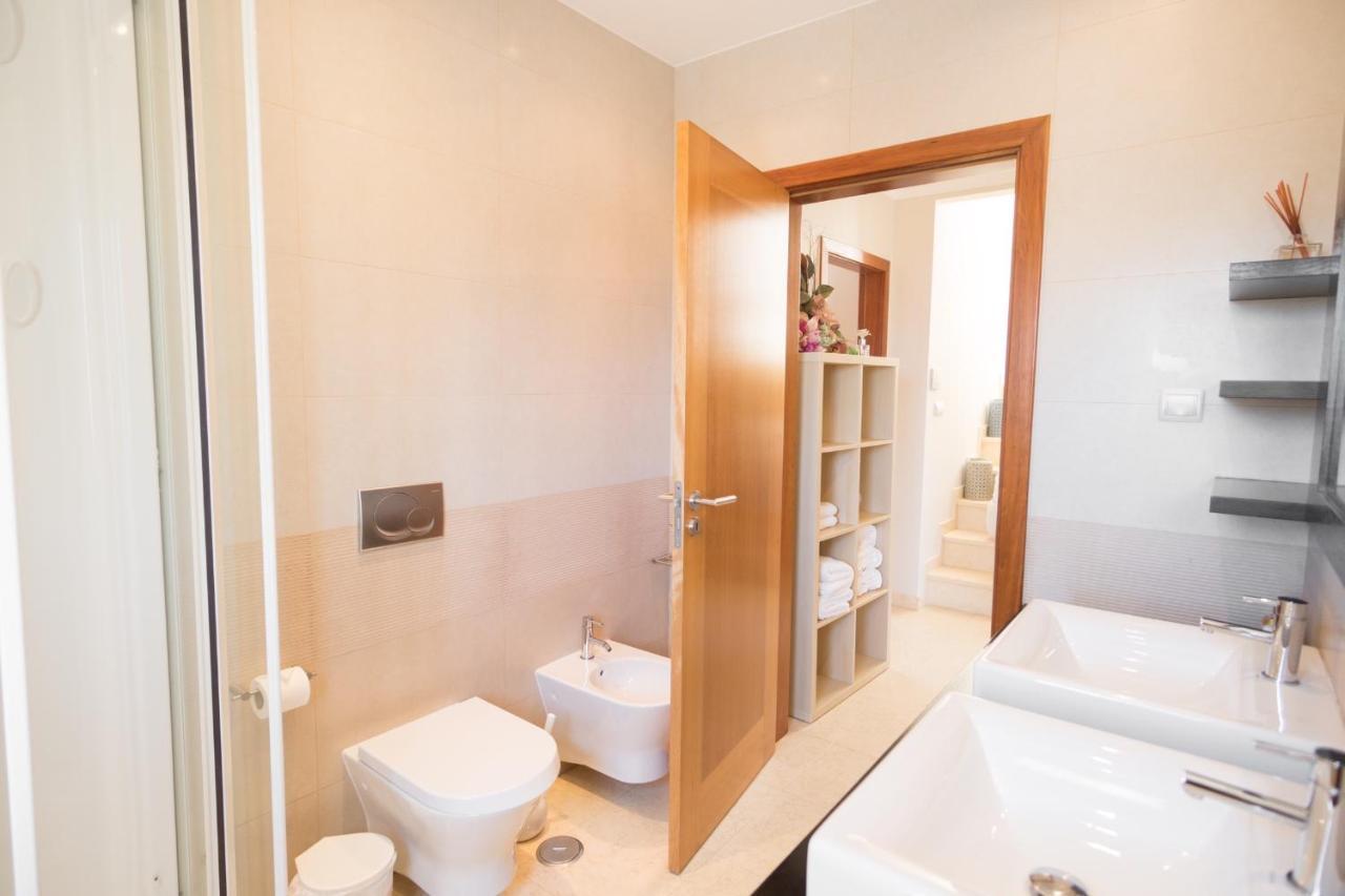 Villa Ria Rose, Alto Da Ria 23 - Jacuzzi And Beach Alvor Bagian luar foto